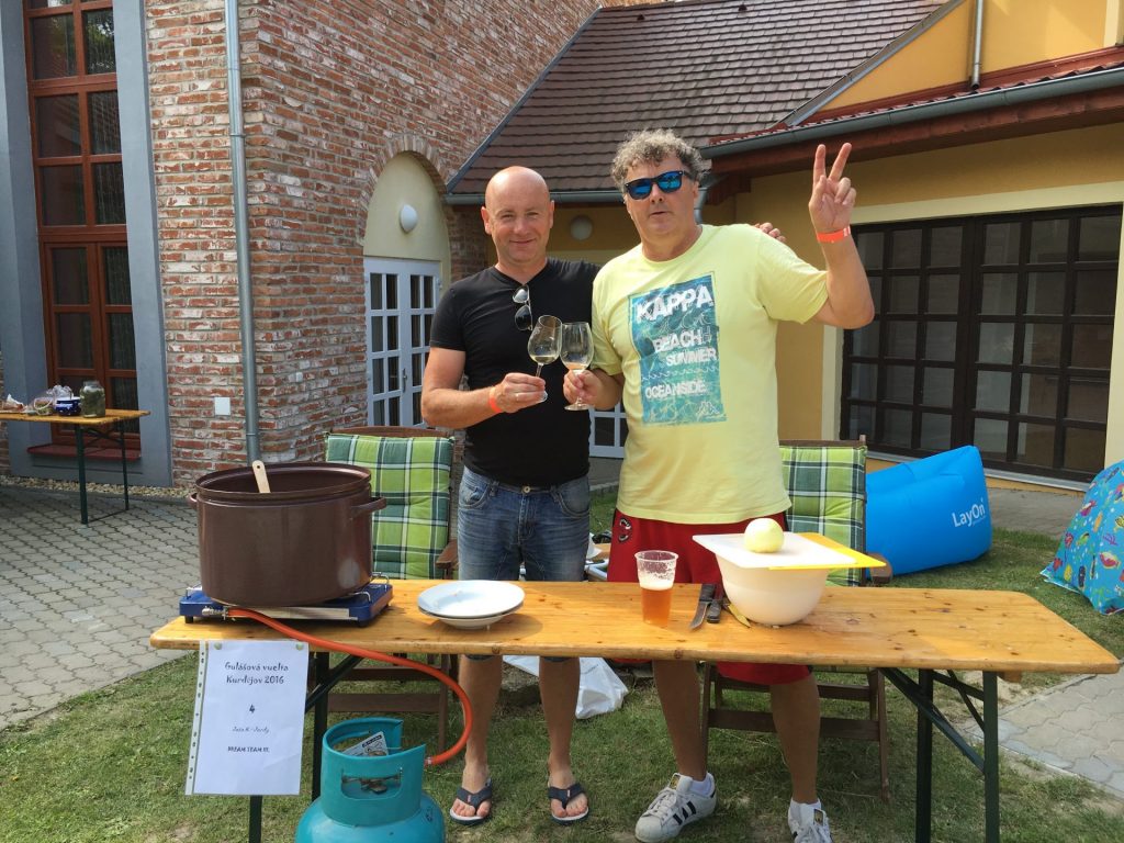 2016-09-03-11-30-31-2